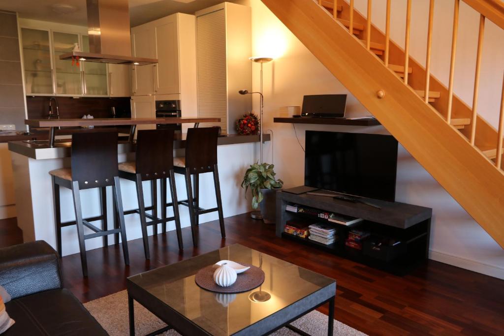 Central Pearl room 3